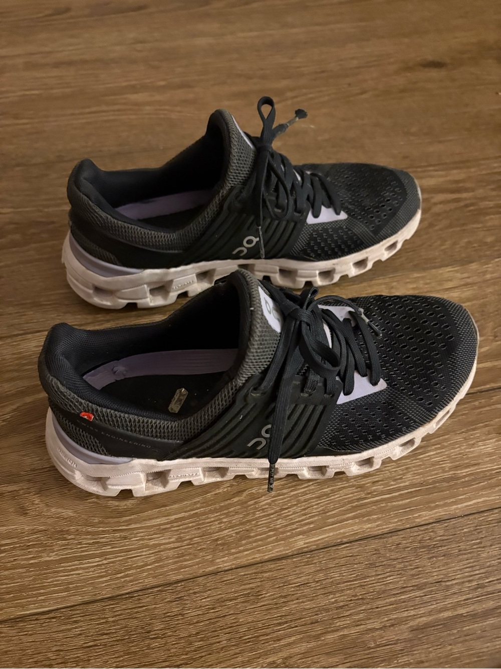 On Cloud Women's Cloudswift Shoes in Black and White